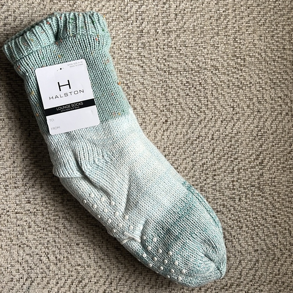 Halston ✨ Luxury Lounge Socks 🧦 With Non-Slip Sole 🎅🏽